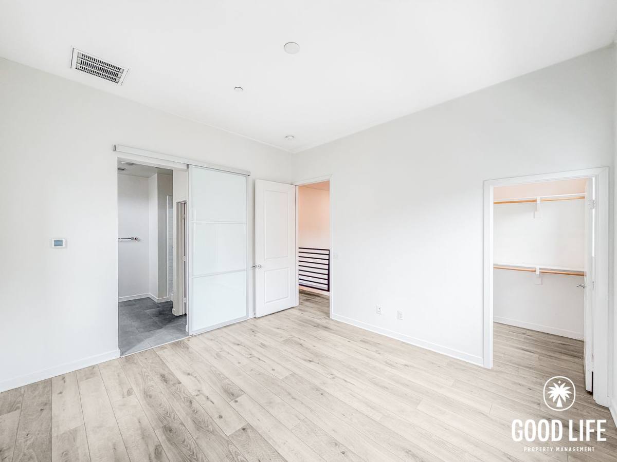 Townhouse for rent at 10451 Harlow Circle #32, San Diego, CA 92108