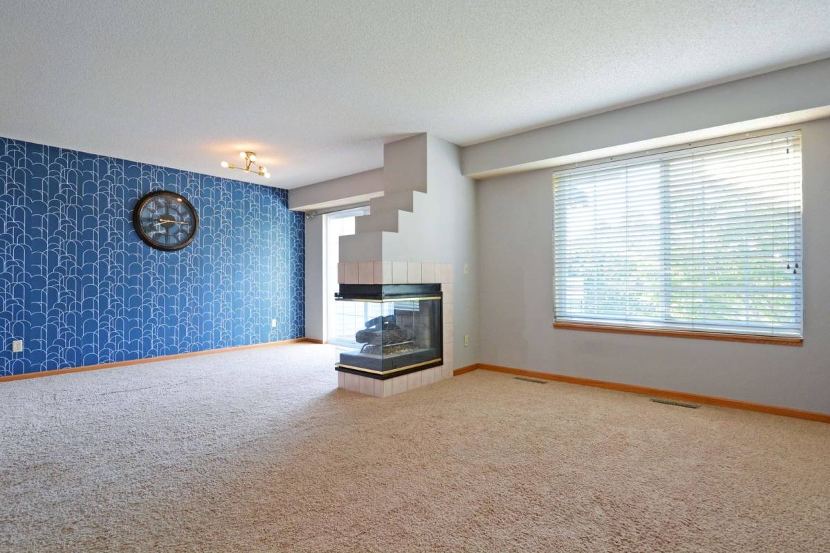 Townhouse for rent at 15645 24th Ave N, Minneapolis, MN 55447