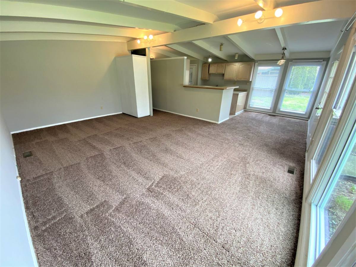 House for rent at 2443 Edgevale Rd, Columbus, OH 43221