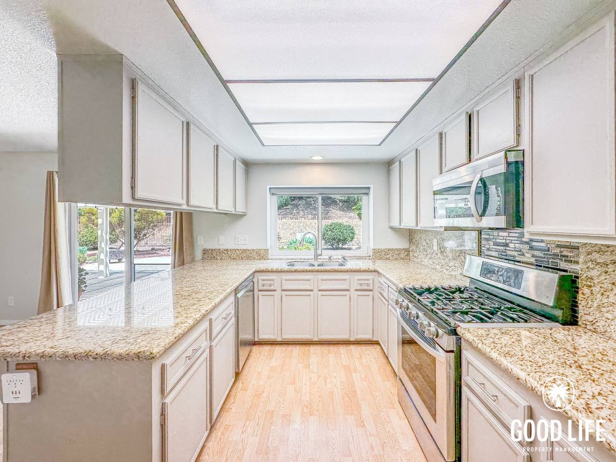 House for rent at 581 Canyon Dr, Bonita, CA 91902