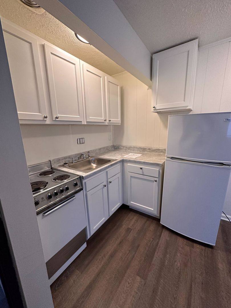 Apartment for rent at 757 5th St, Beaver, PA 15009