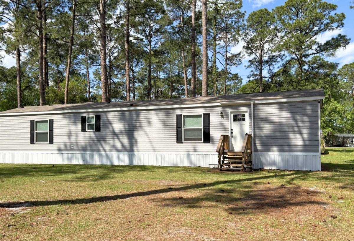 House for rent at 69 Rockys Place, Kingsland, GA 31548