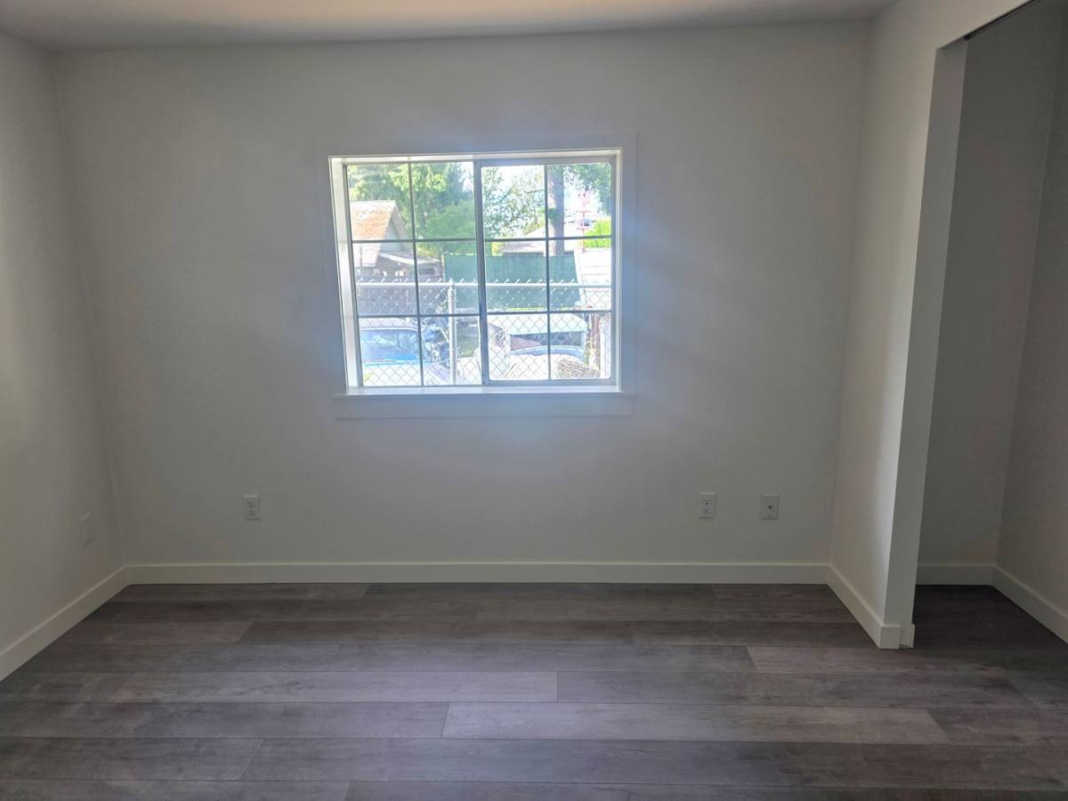 House for rent at 10037 1st Ave S, Seattle, WA 98168