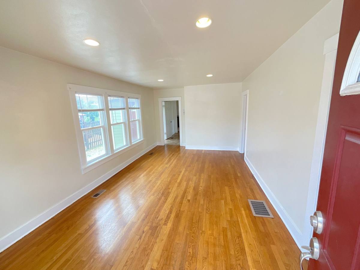 House for rent at 126 S Institute St, Colorado Springs, CO 80903