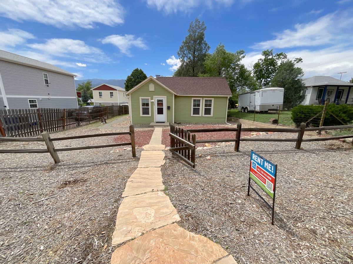 House for rent at 126 S Institute St, Colorado Springs, CO 80903