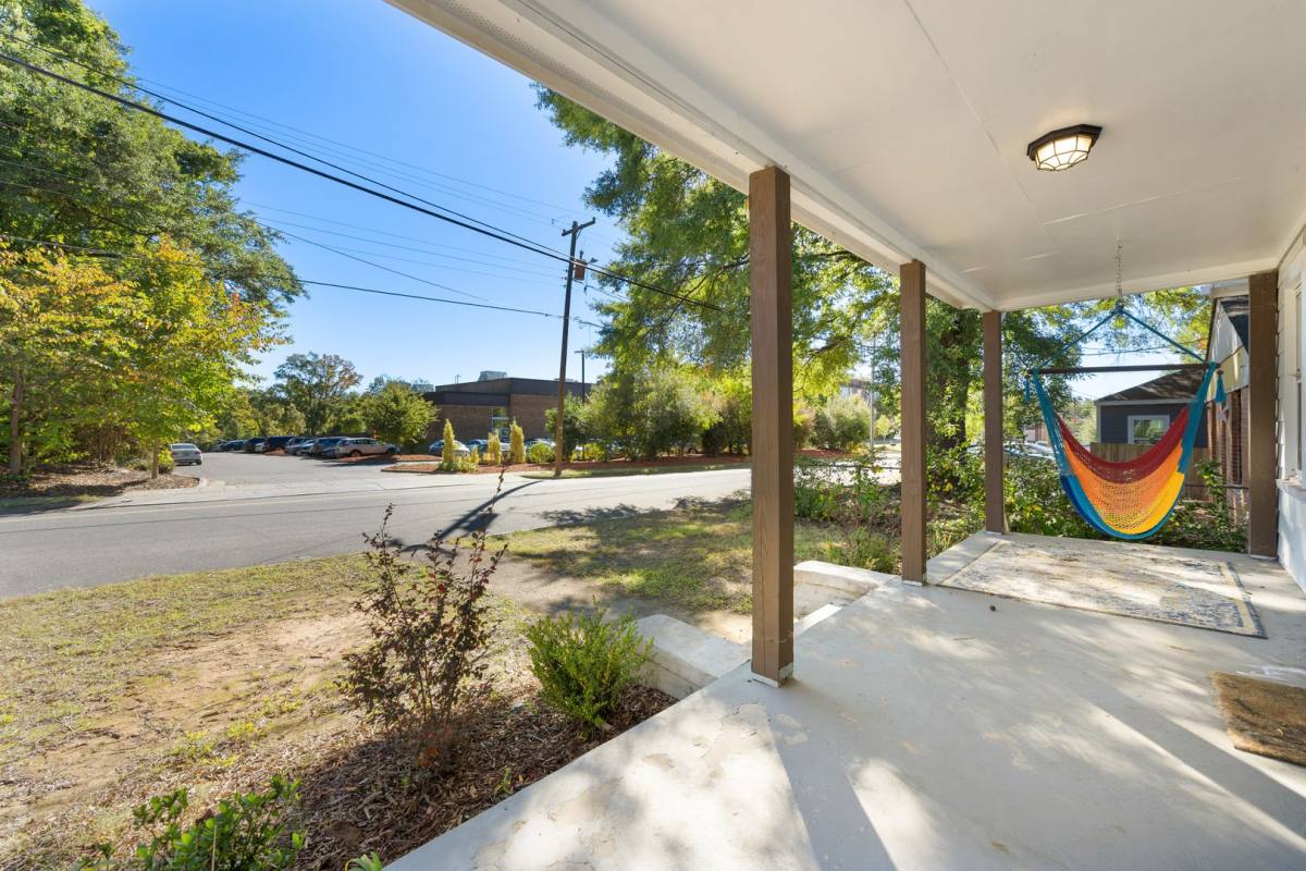 1007 N Hyde Park Ave, Durham, NC 27701 - House for Rent - Image 2