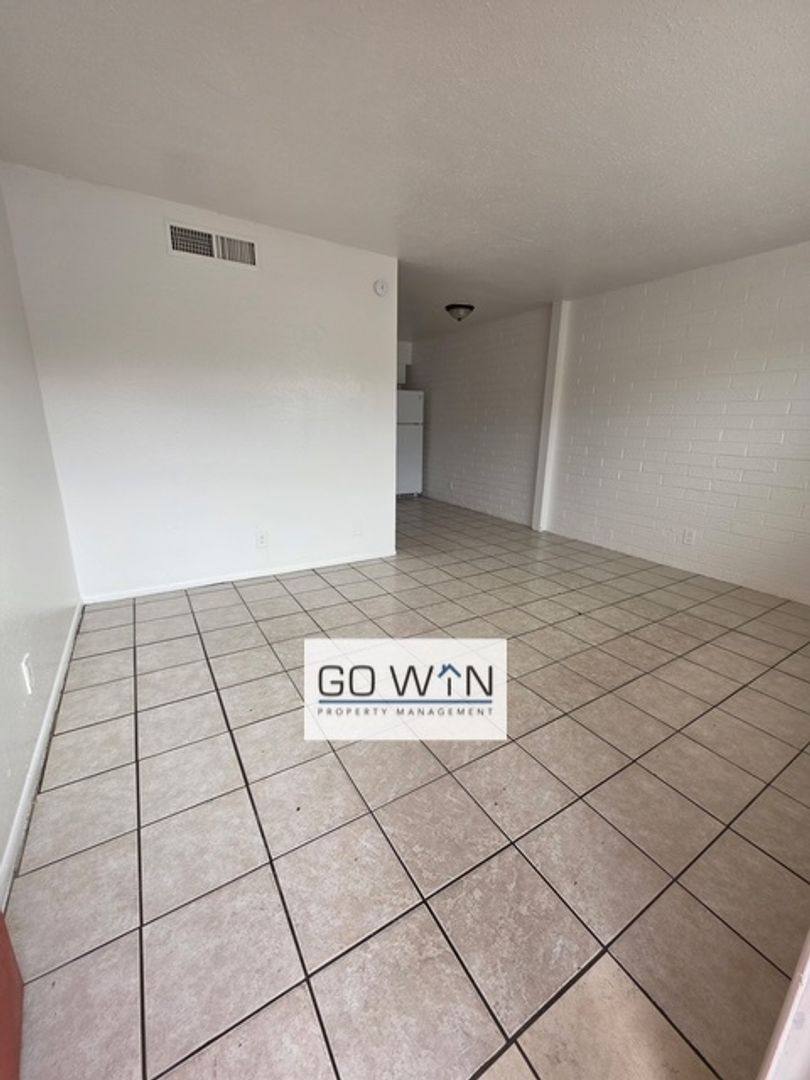 Apartment for rent at 9837 N 11th Ave, Phoenix, AZ 85021