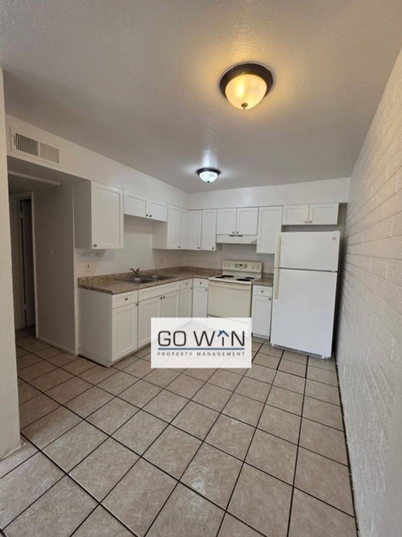 Apartment for rent at 9837 N 11th Ave, Phoenix, AZ 85021
