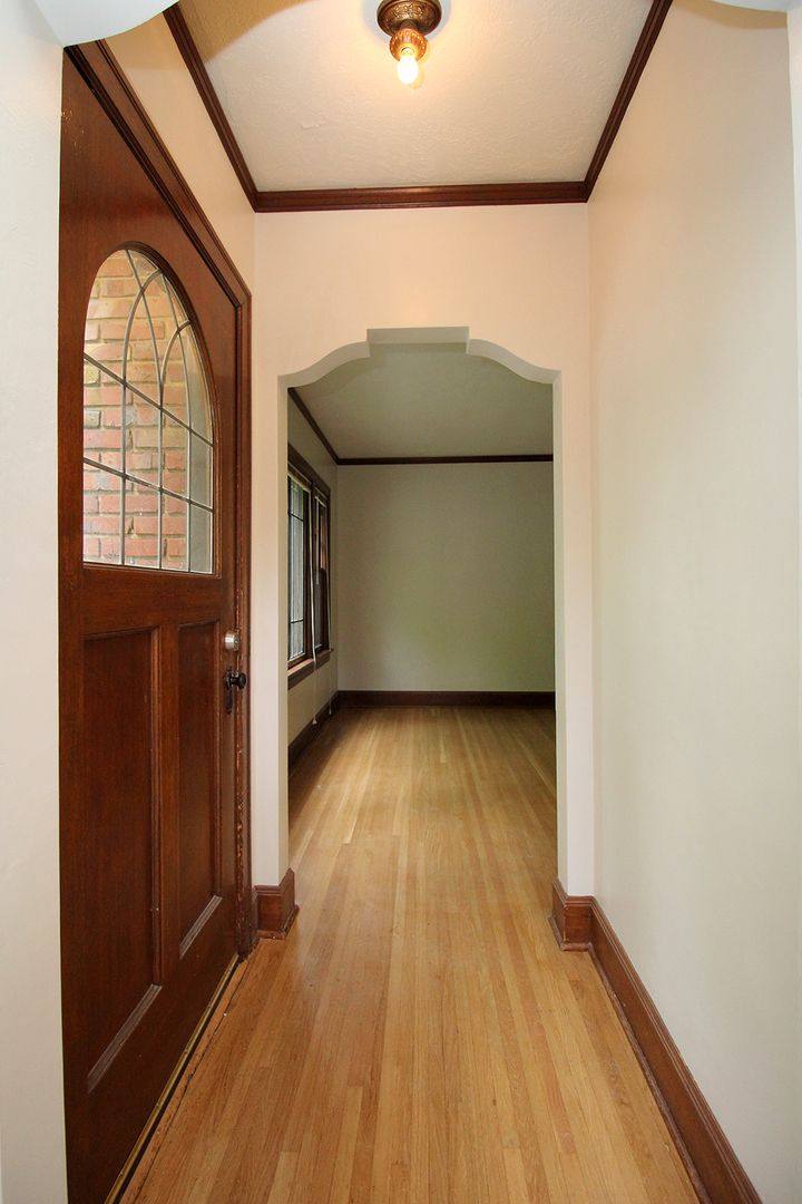 Apartment for rent at 2904-2914 SE Washington St, Portland, OR 97214