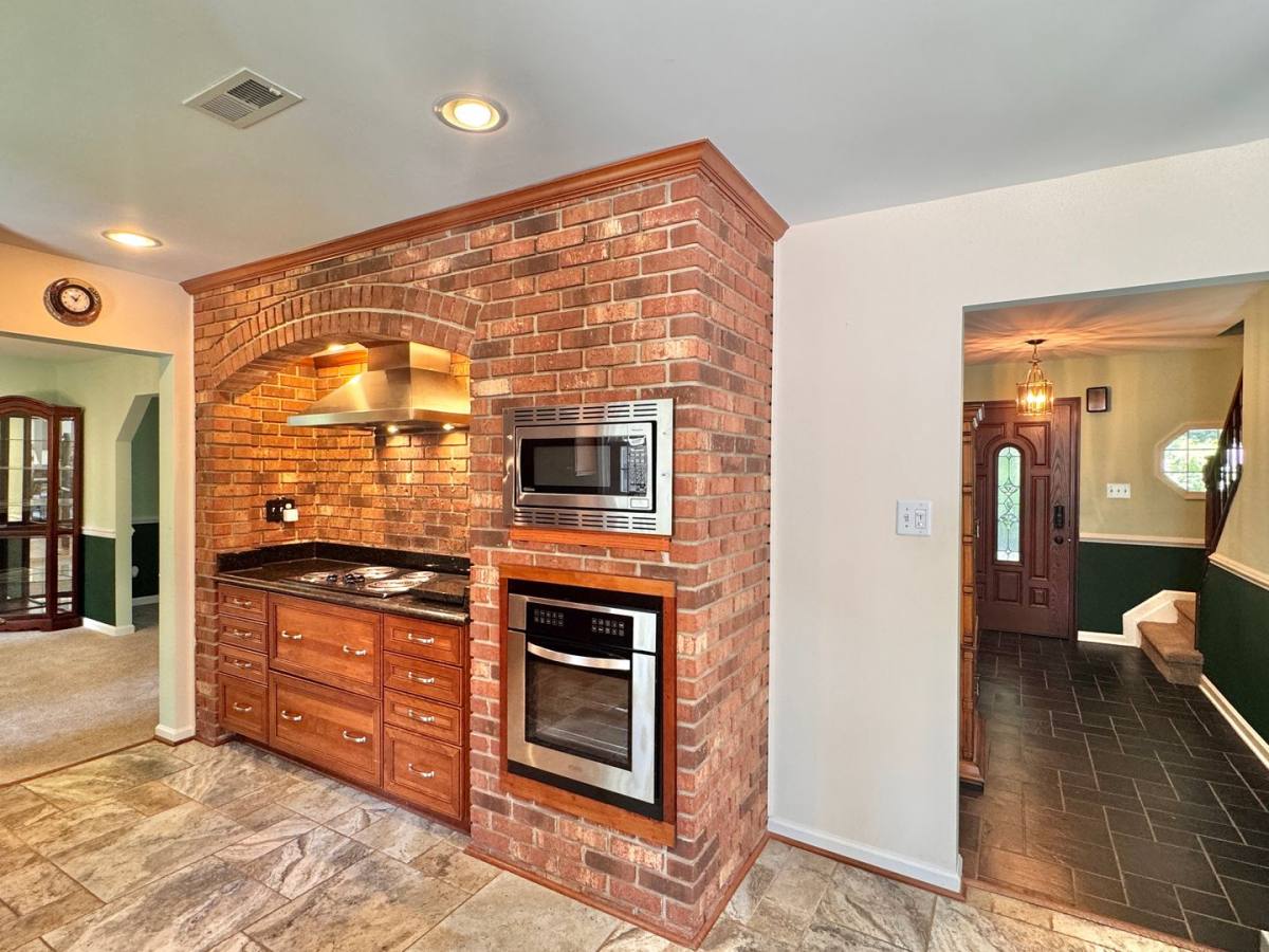 House for rent at 2026 Admiral Dr, Stafford, VA 22554