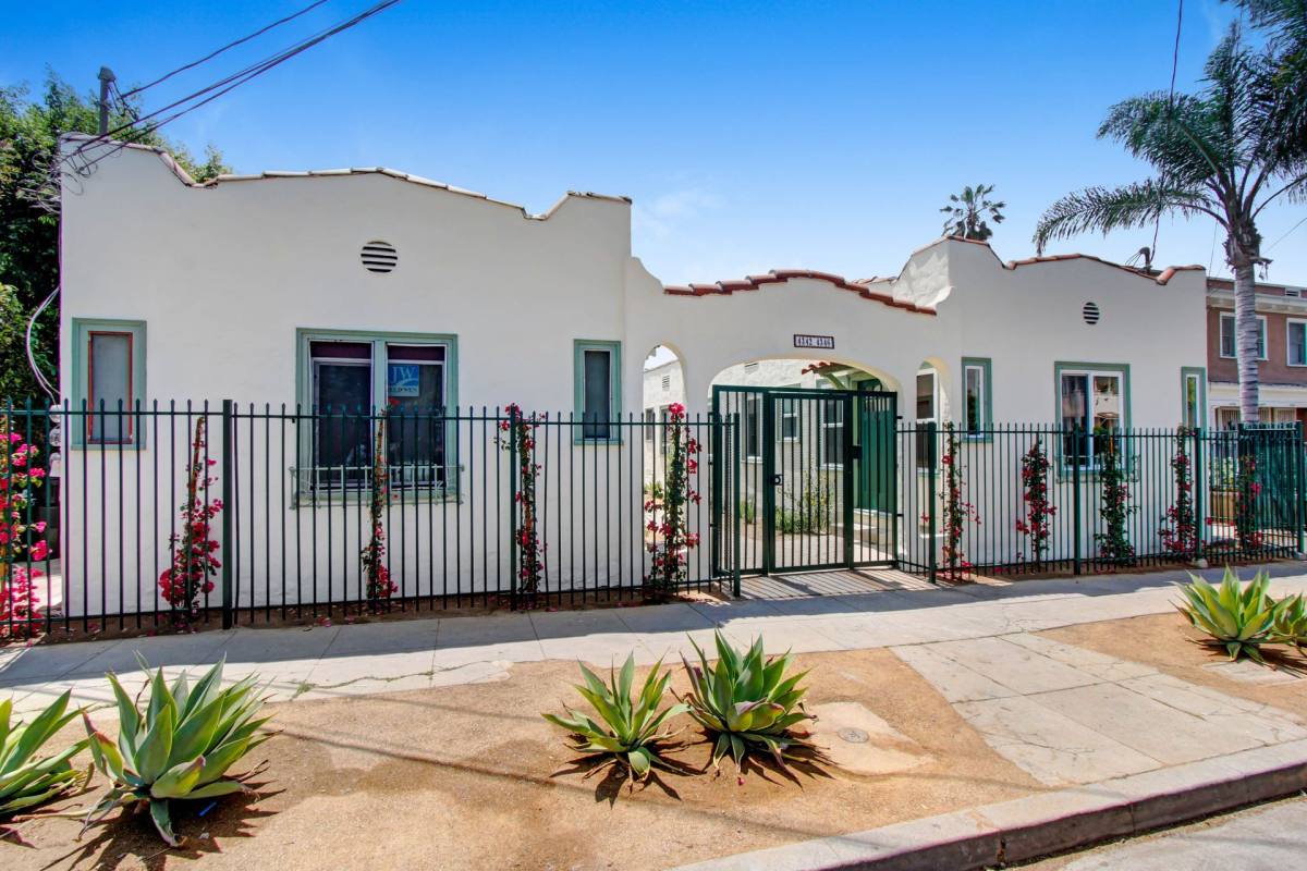 Apartment for rent at 4344 Burns Ave, Los Angeles, CA 90029