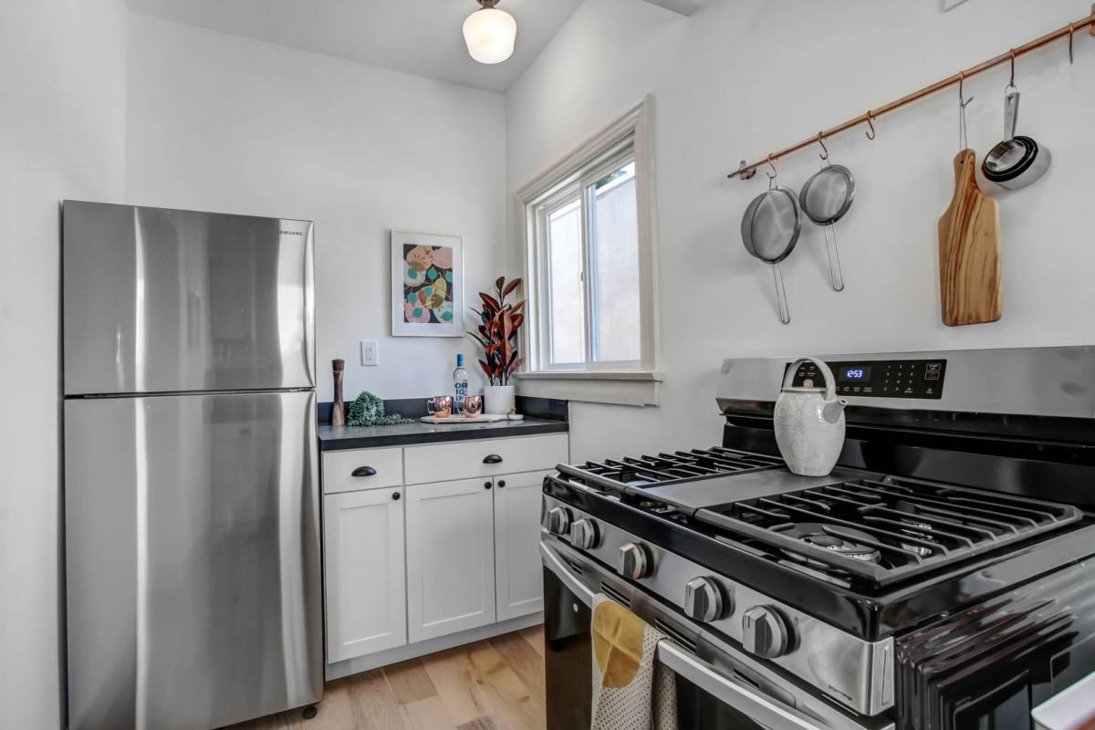 Apartment for rent at 4344 Burns Ave, Los Angeles, CA 90029