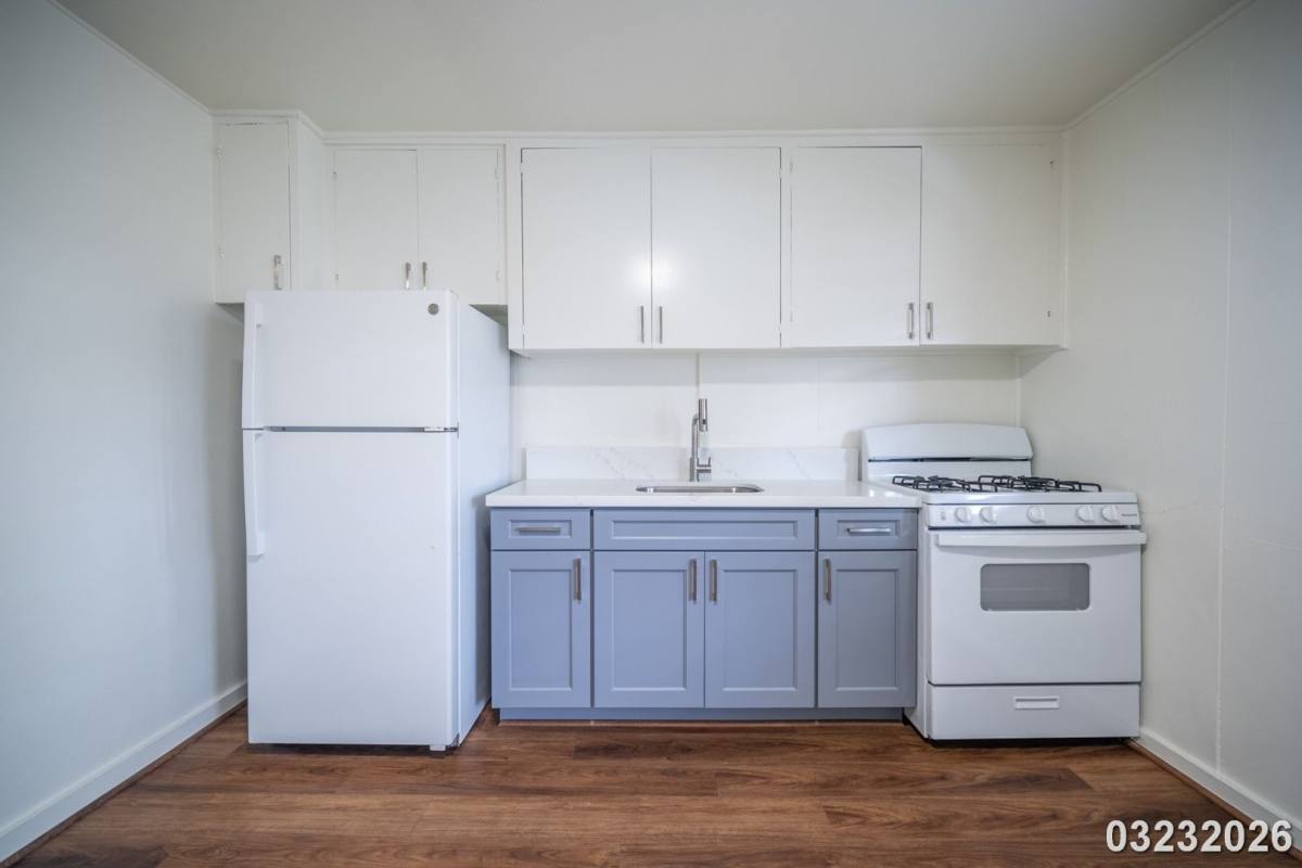 Apartment for rent at 1719 Nuuanu Ave, Honolulu, HI 96817