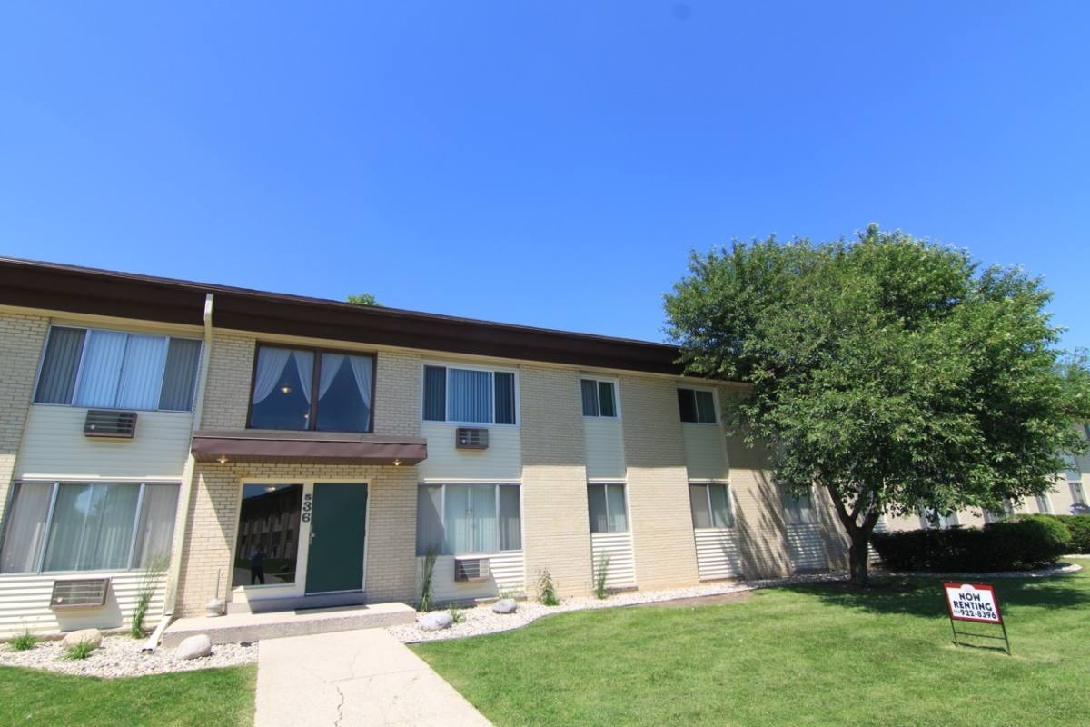 Apartment for rent at 36 Reid Terrace, Fond Du Lac, WI 54935