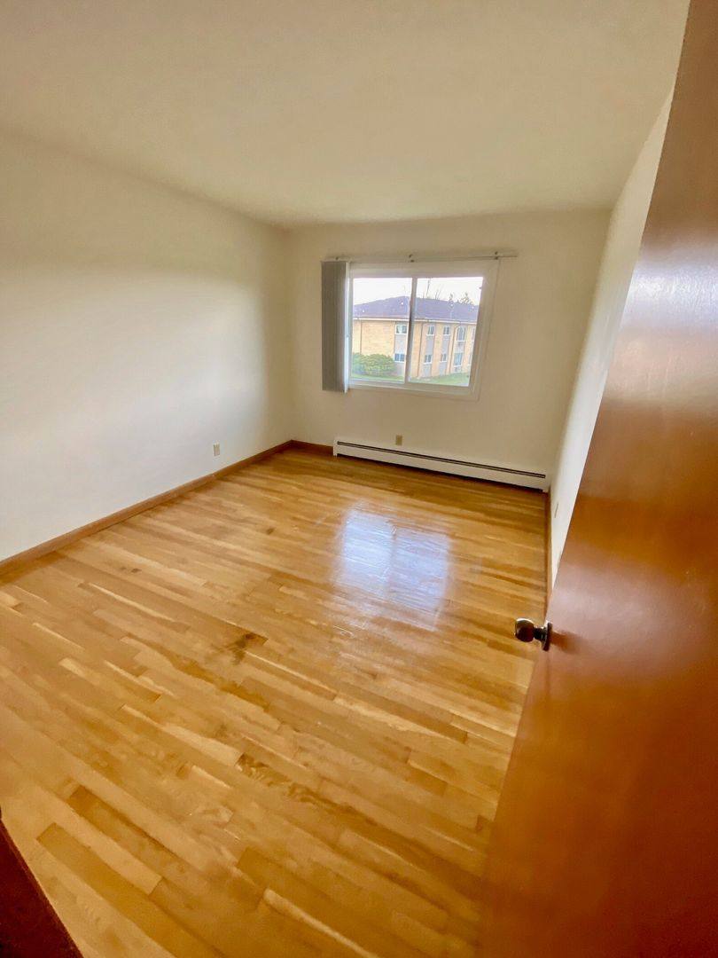 Apartment for rent at 36 Reid Terrace, Fond Du Lac, WI 54935