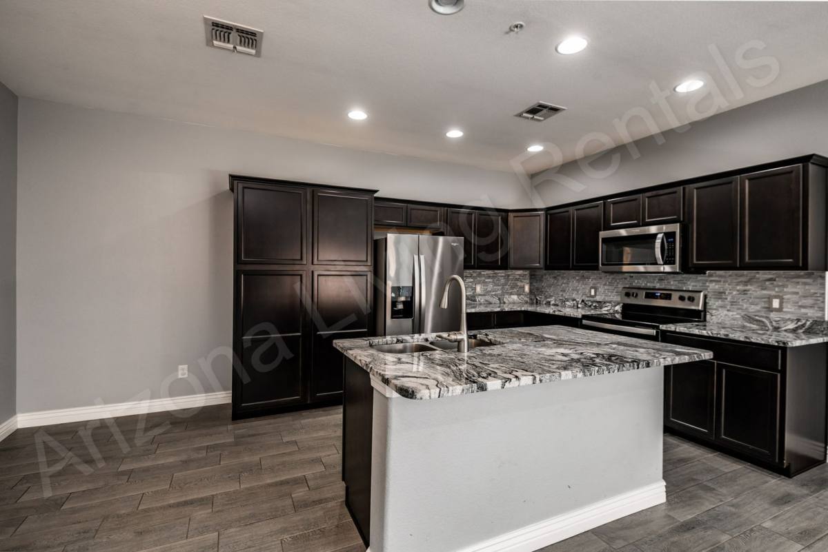 House for rent at 733 Pala Mesa Dr, Kingman, AZ 86409
