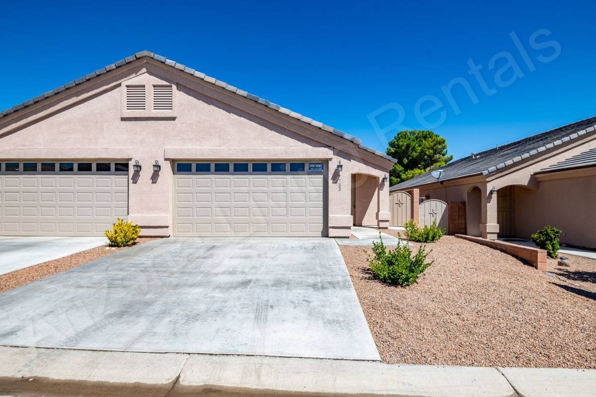 House for rent at 733 Pala Mesa Dr, Kingman, AZ 86409