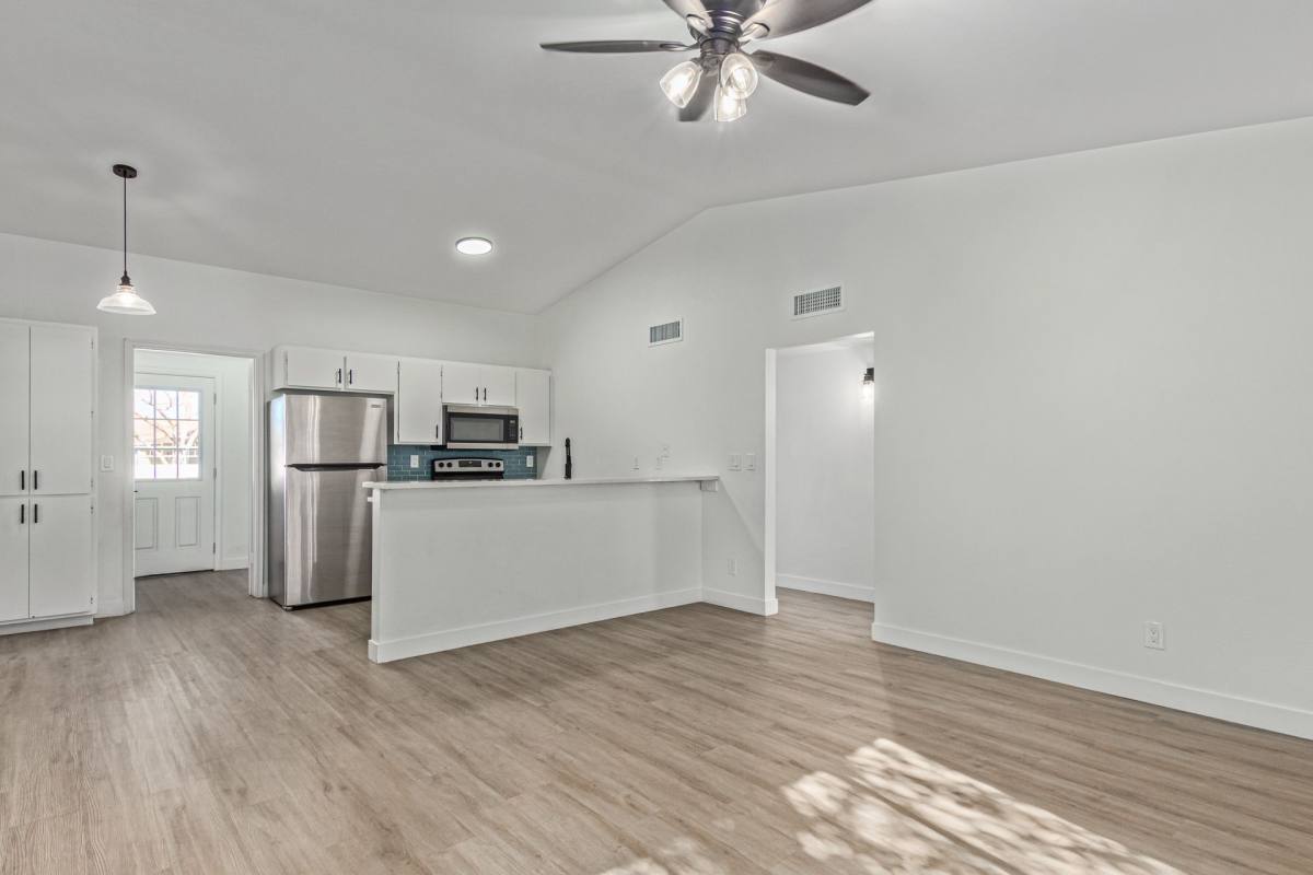 Apartment for rent at 6105 S McKemy St, Tempe, AZ 85283