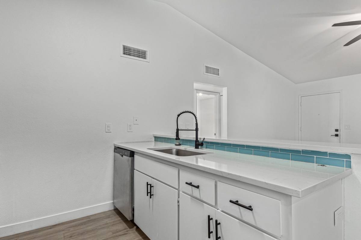 Apartment for rent at 6105 S McKemy St, Tempe, AZ 85283