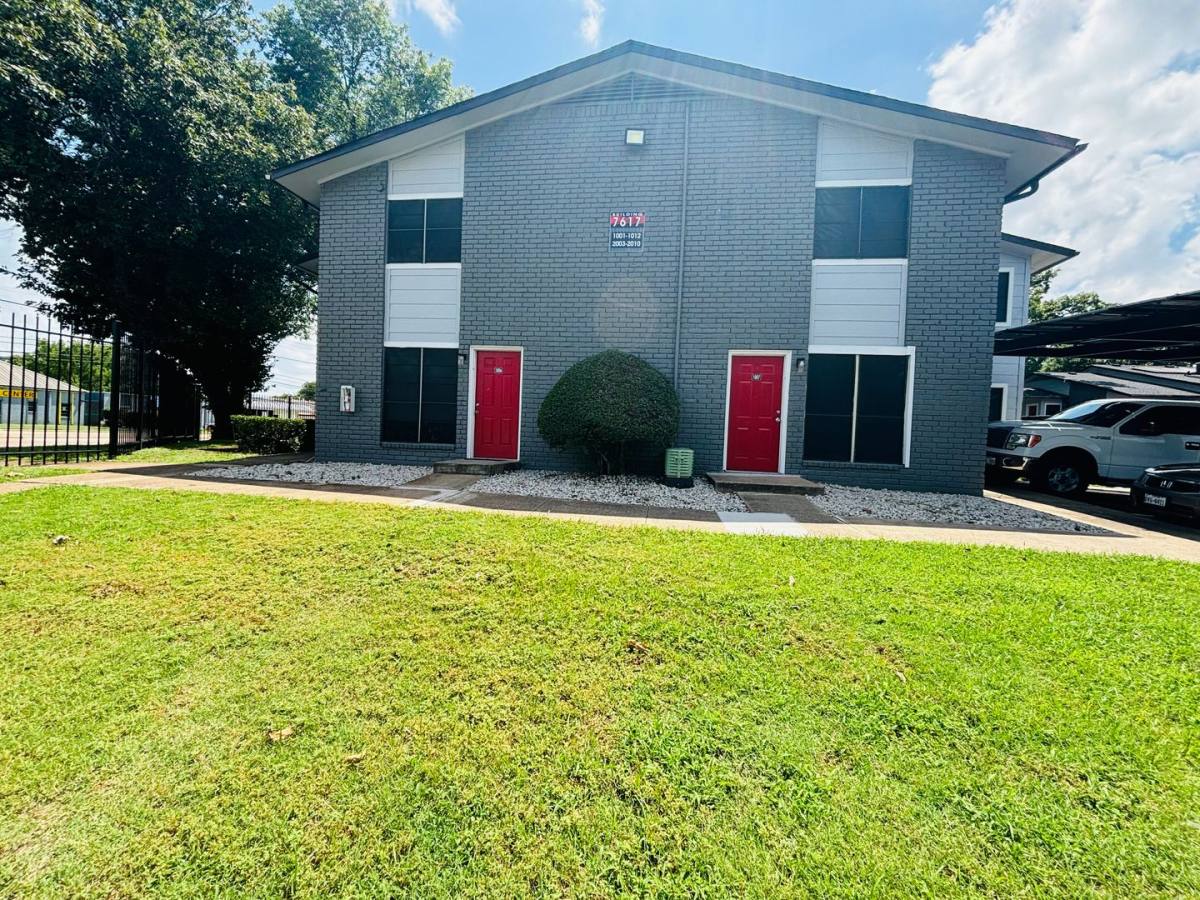 Apartment for rent at 7621 Ferguson Rd, Dallas, TX 75228