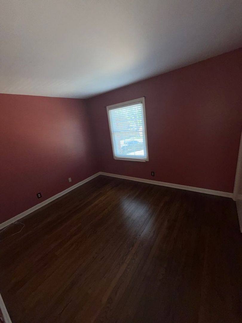 House for rent at 102 Hampton Dr, Evansville, IN 47715