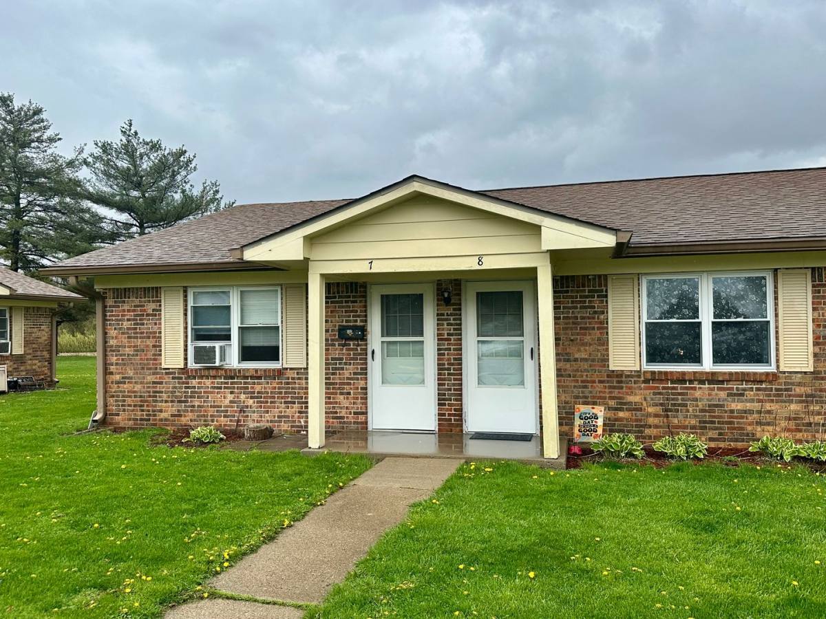 Apartment for rent at 1102 N Benjamin #8, Rushville, IN 46173