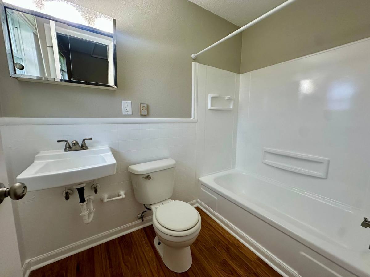 Apartment for rent at 1102 N Benjamin #8, Rushville, IN 46173