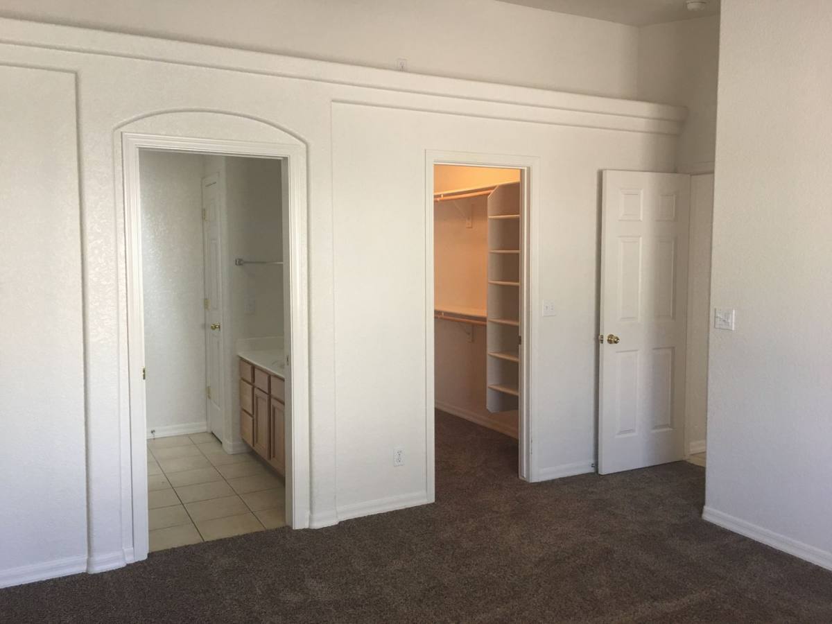 House for rent at 3301 Tolteca Dr, Lake Havasu City, AZ 86406