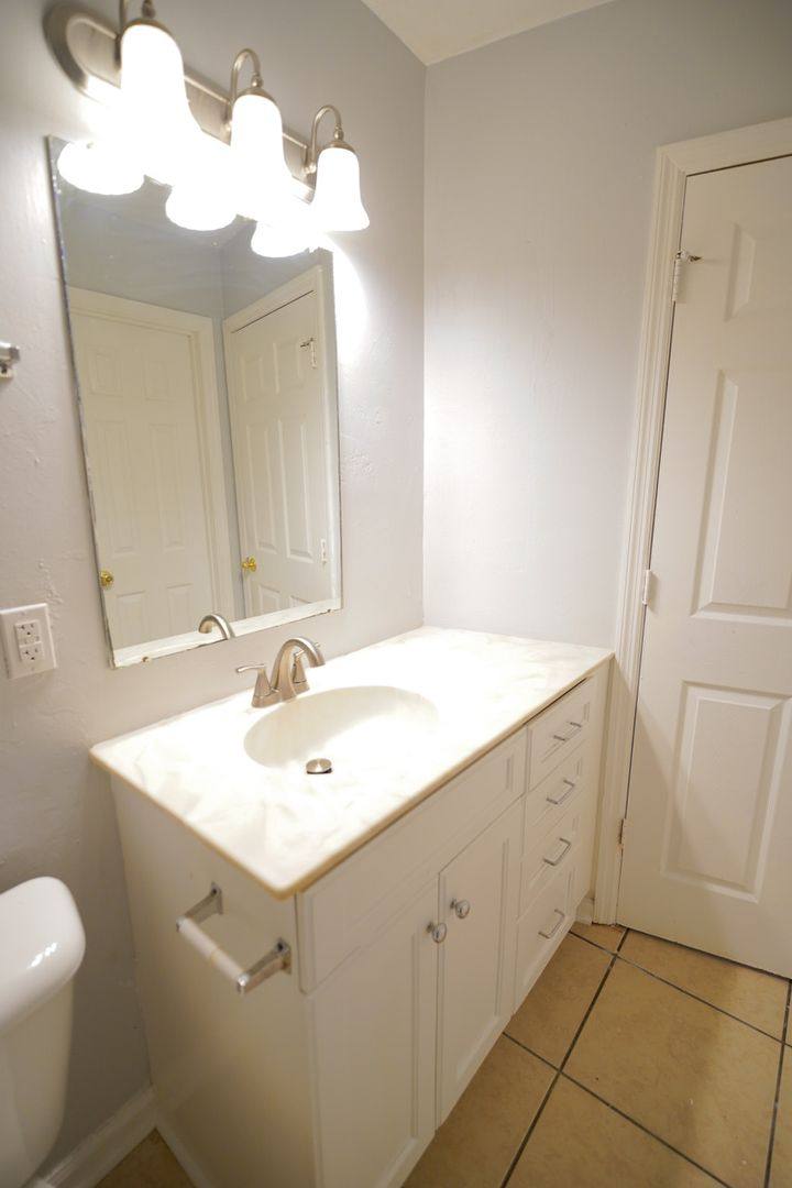 Apartment for rent at 2442-2444-2446 Talco Hills Dr, Tallahassee, FL 32303
