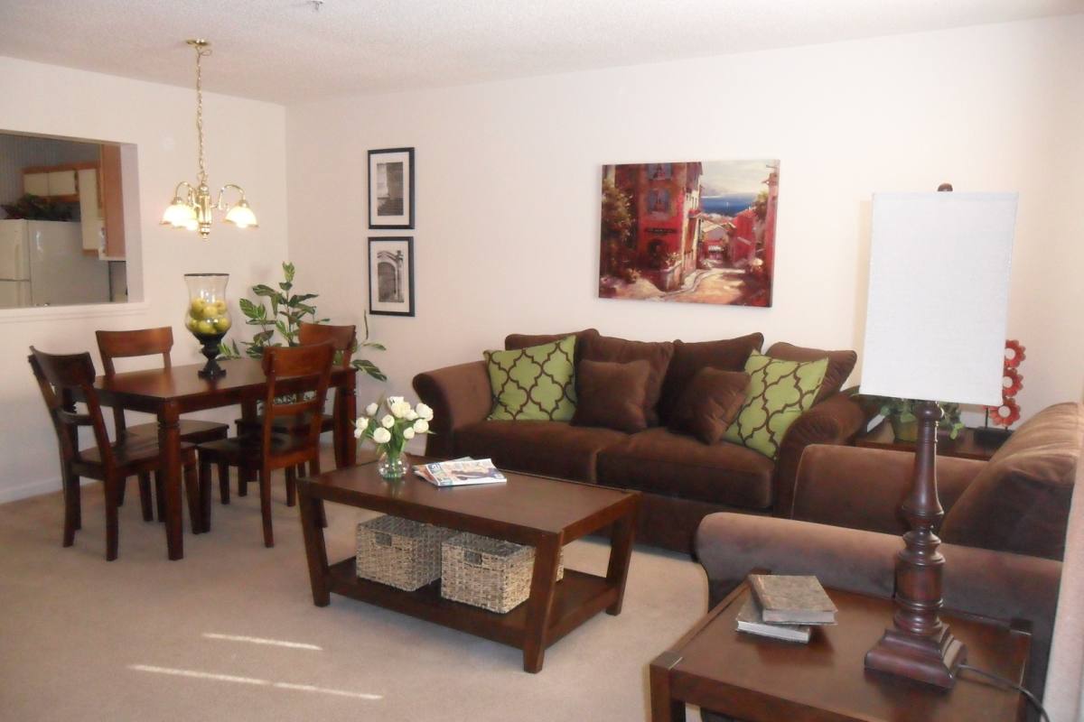 Apartment for rent at 1090 Barnett Shoals Rd, Athens, GA 30605