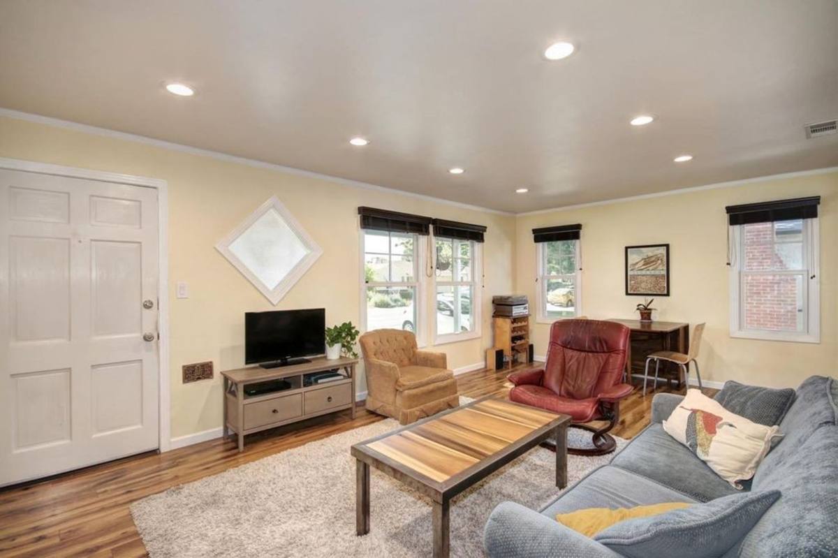 House for rent at 2981 Kroy Way, Sacramento, CA 95817