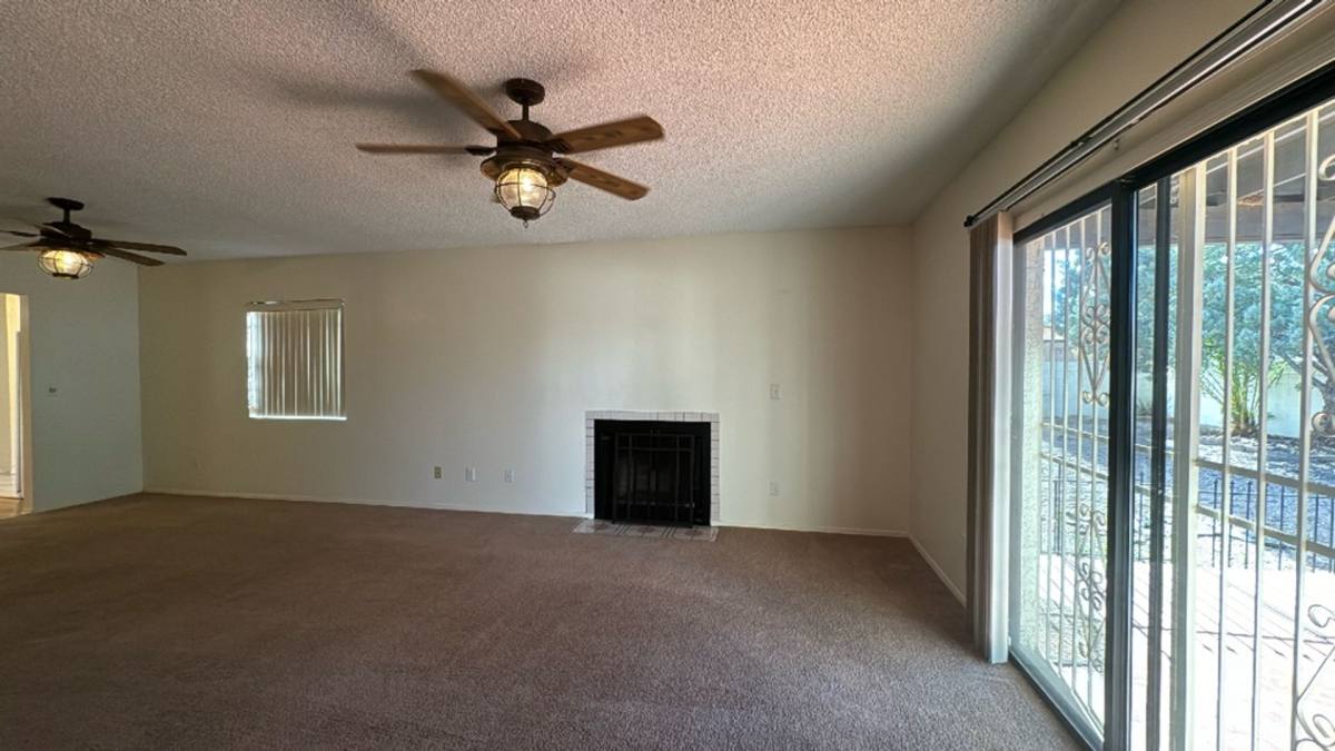 House for rent at 1041 Carmelita Dr, Sierra Vista, AZ 85635