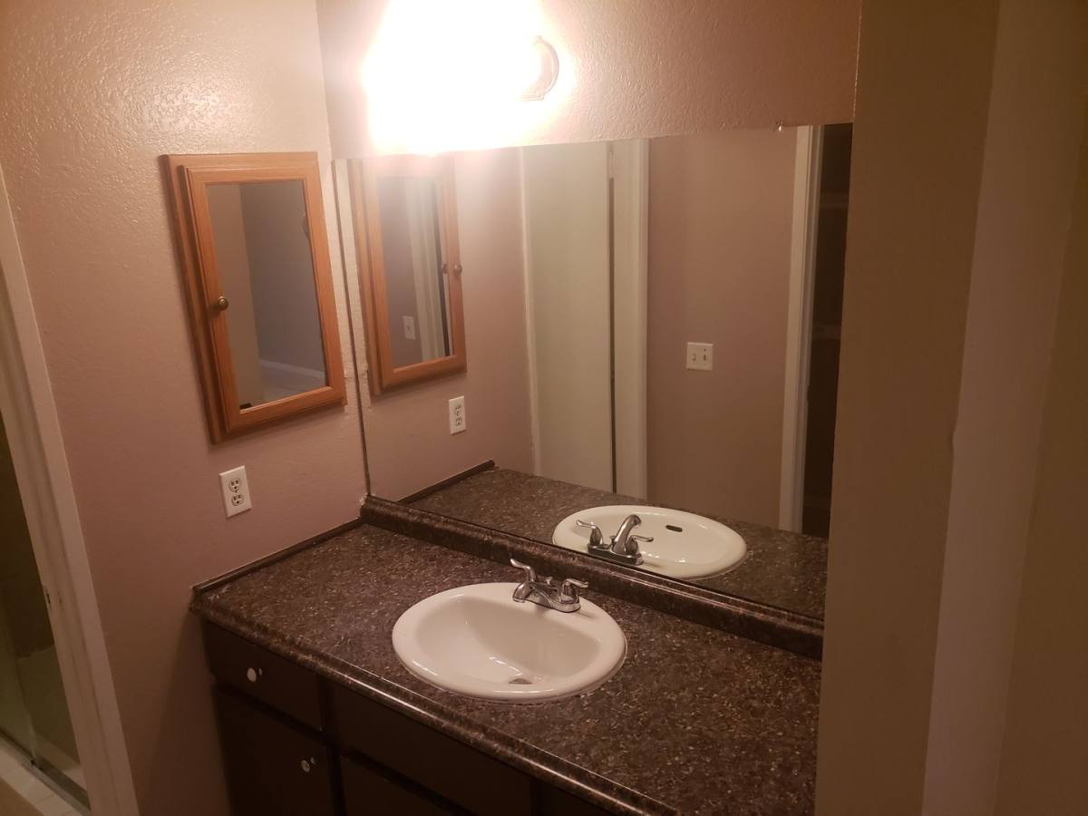 Apartment for rent at 116 Orland St, Las Vegas, NV 89107