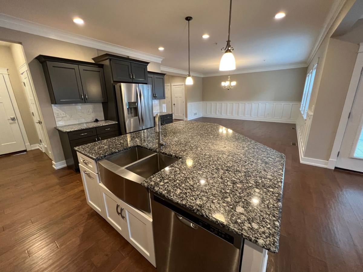 Townhouse for rent at 5016 Royal Ave, Harrisburg, PA 17109