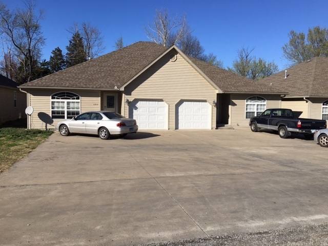 Apartment for rent at 719 E Madison, Pittsburg, KS 66762
