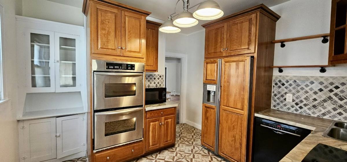 House for rent at 832 Hazel St, Louisville, KY 40211