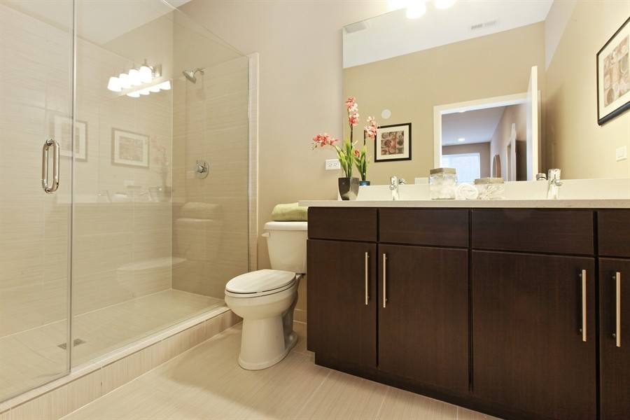 Apartment for rent at 2008 N Whipple St, Chicago, IL 60647