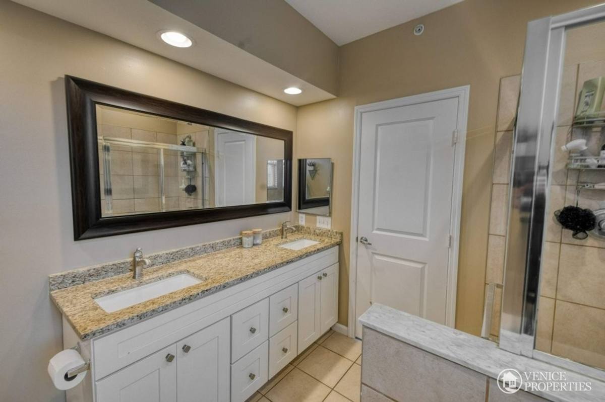 Apartment for rent at 1784 Drayton Court, Columbus, OH 43212