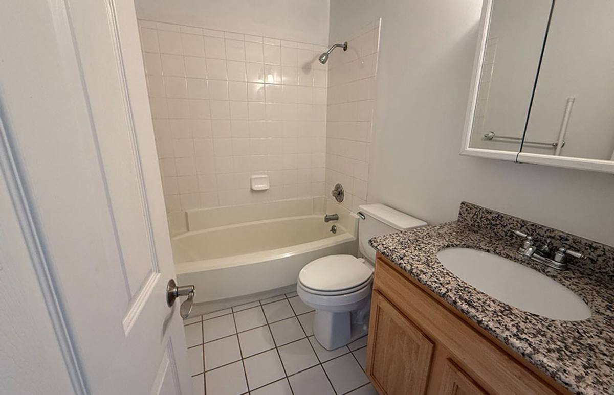 Apartment for rent at 2200 Gilbert Ave, Cincinnati, OH 45206