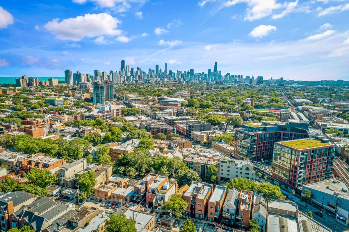Apartment for rent at 2519 N Lincoln Ave, Chicago, IL 60614