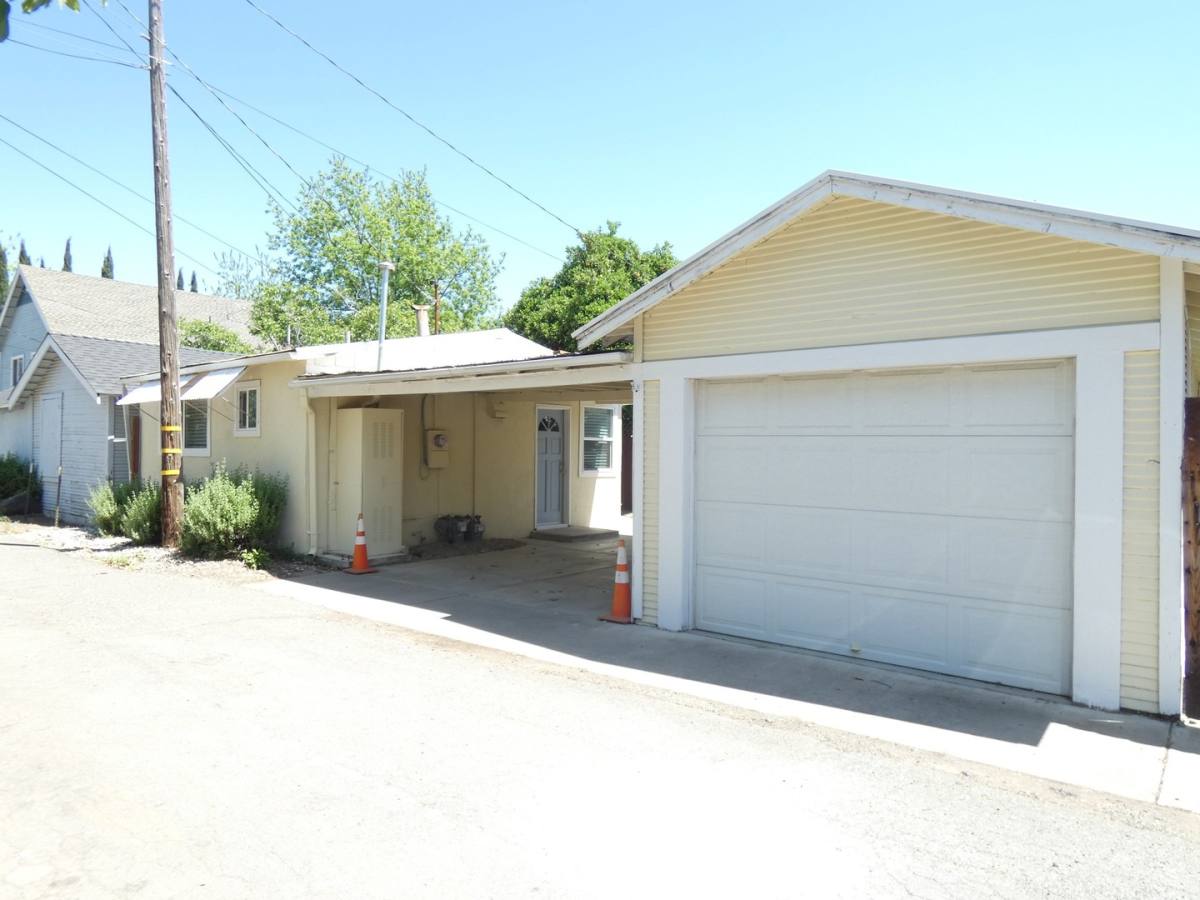 House for rent at 518 1 2 W St, Vacaville, CA 95688