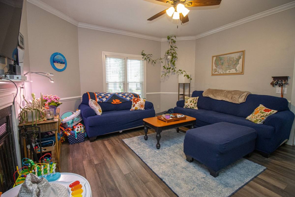 House for rent at 103 Ashley Court, West Columbia, SC 29169