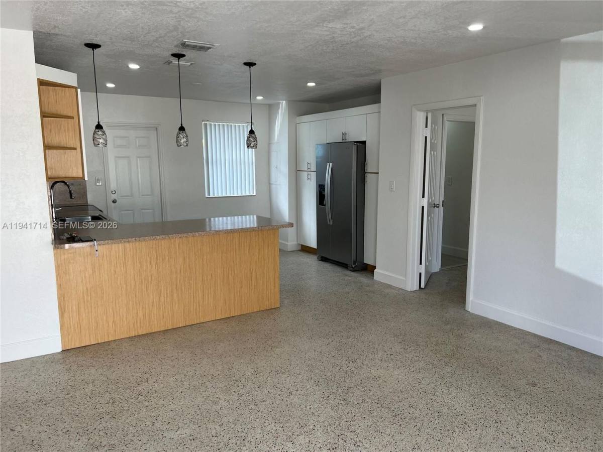 House for rent at 4725 NW 4th St Front, Miami, FL 33126