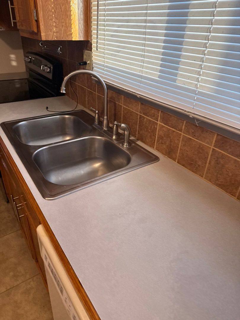 House for rent at 11508 E 51st St, Kansas City, MO 64133