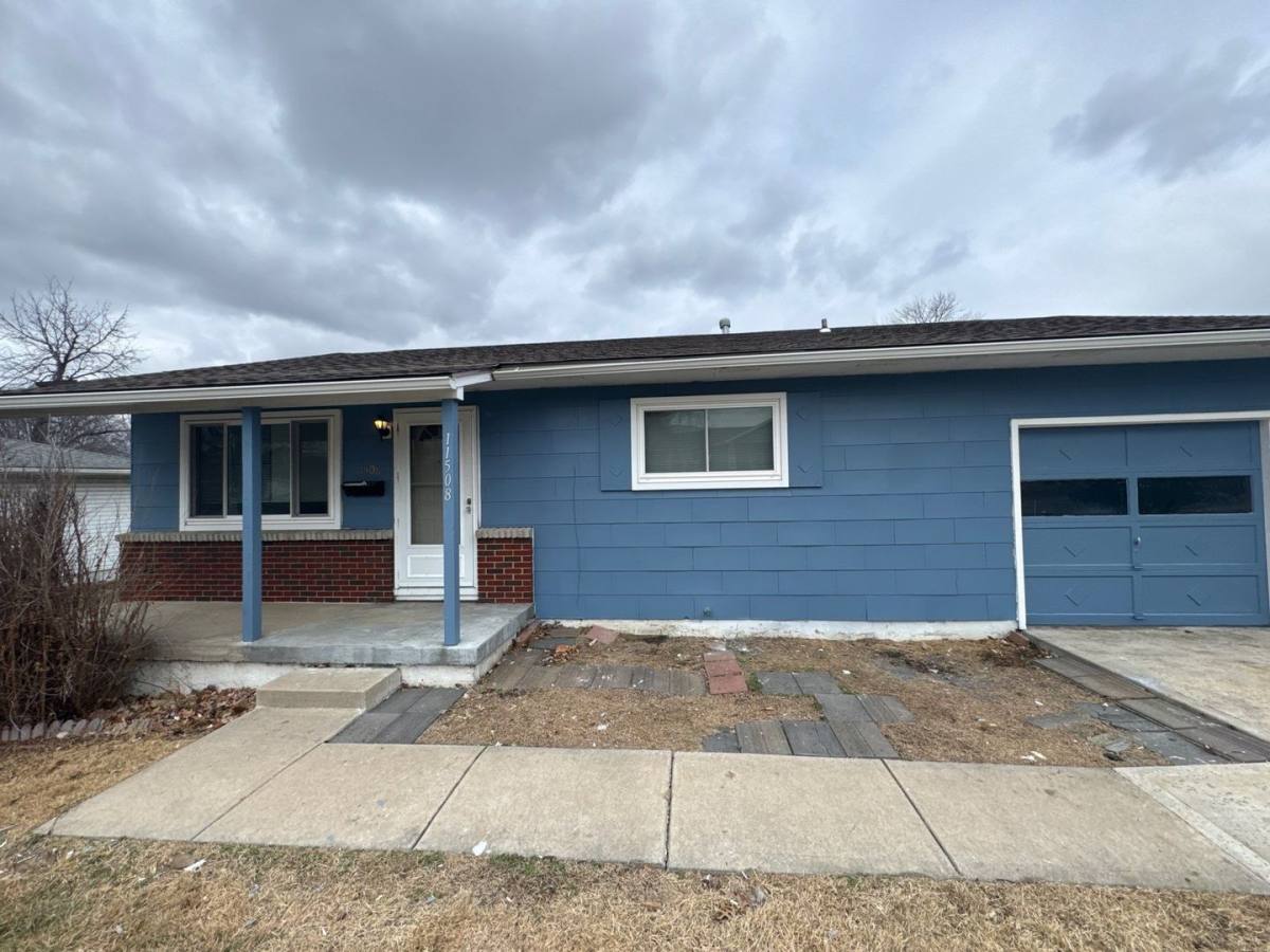 House for rent at 11508 E 51st St, Kansas City, MO 64133