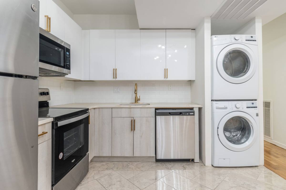 Apartment for rent at 1424 W Girard Ave, Philadelphia, PA 19130