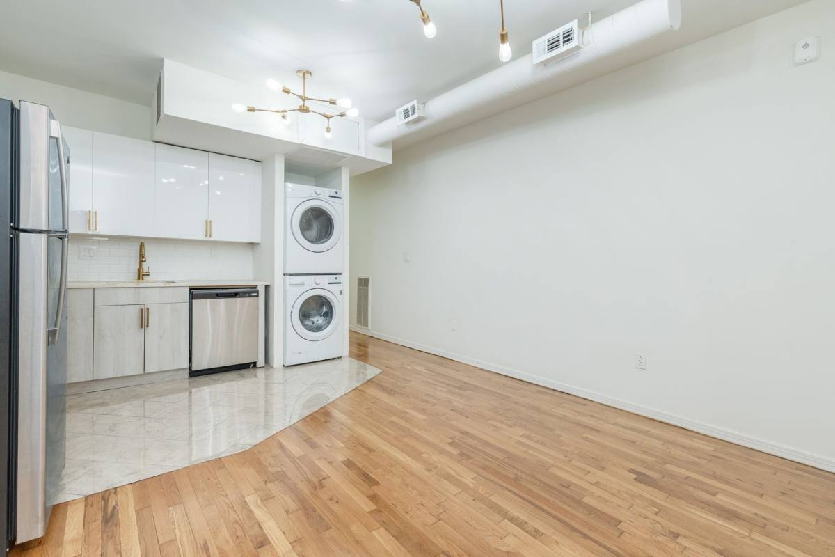 Apartment for rent at 1424 W Girard Ave, Philadelphia, PA 19130