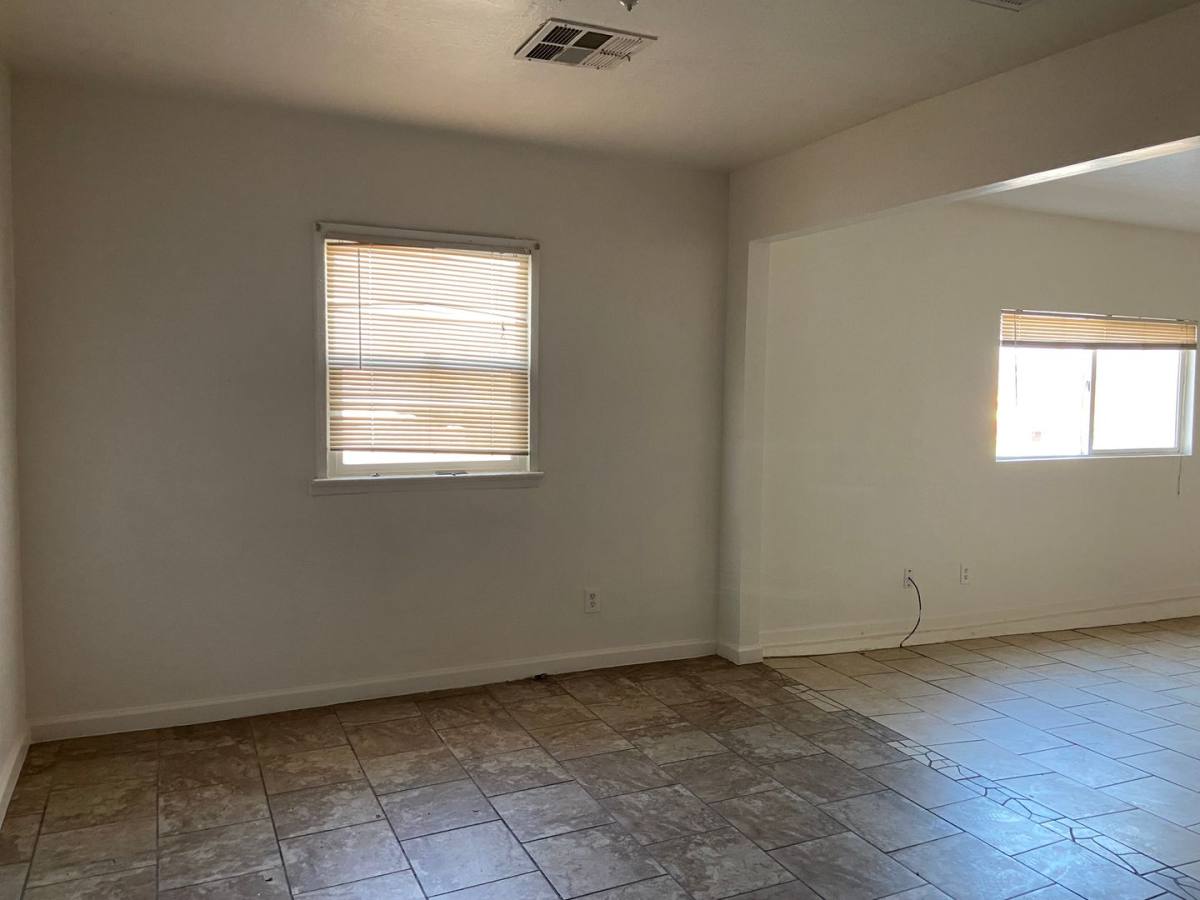 Apartment for rent at 520-530 Union Ave, Bakersfield, CA 93307