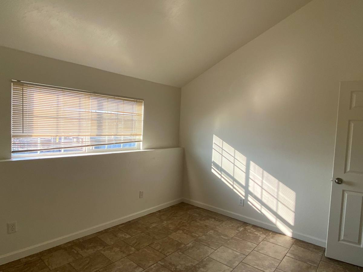 Apartment for rent at 520-530 Union Ave, Bakersfield, CA 93307