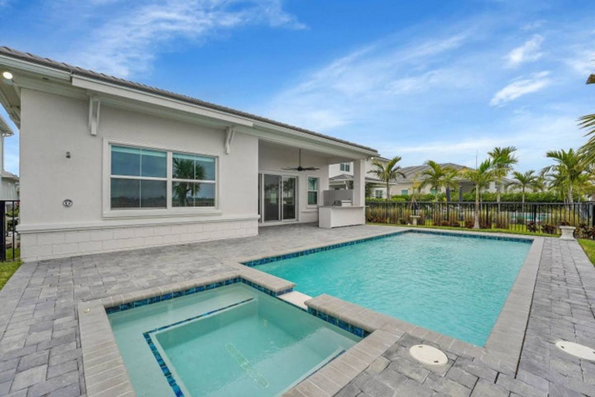House for rent at 12582 Nautilus Circle, West Palm Beach, FL 33412